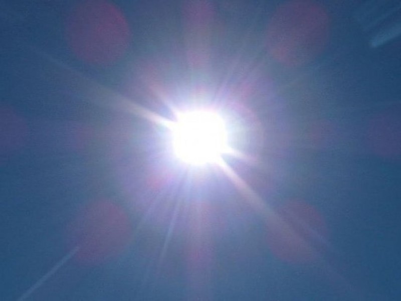 Hábitos saludables contrarrestan malestares por altas temperaturas