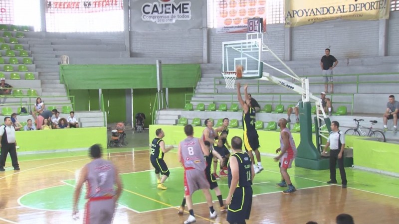 Se alzan con el título del basquetbol máster.