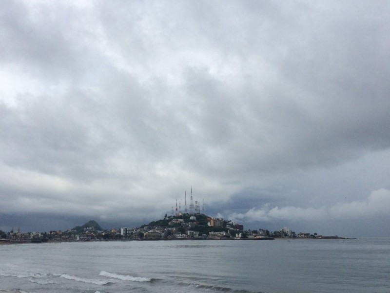 Continúan las lluvias, tome sus precauciones.