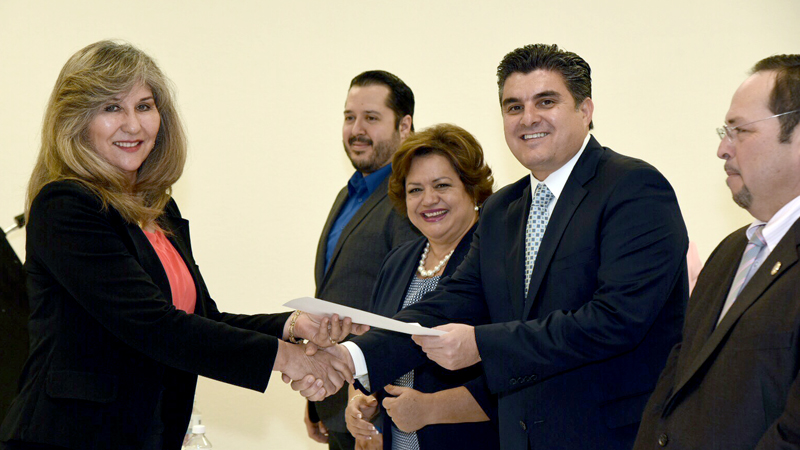 Clausuran seminario "Impartición de Justicia con Perspectiva de Género"