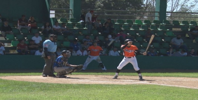 SNTE 27 saca juego de la bolsa a JAPAC