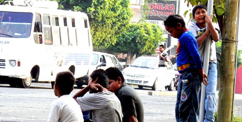 Crean plan para sacar niños de la calle