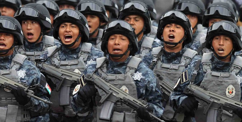 Tres sujetos asaltan a 29 miembros de la Gendarmería