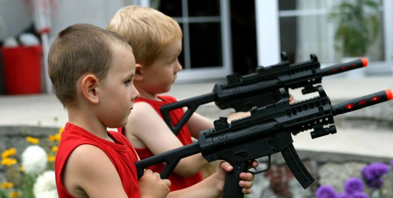 Wisconsin autoriza que niños porten armas para cazar