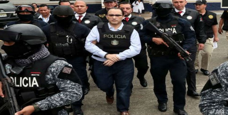 Vinculan a proceso y dan prisión preventiva a Roberto Borge