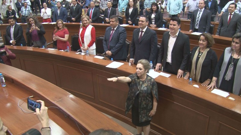 Toma protesta alcaldesa sustituta de Elota