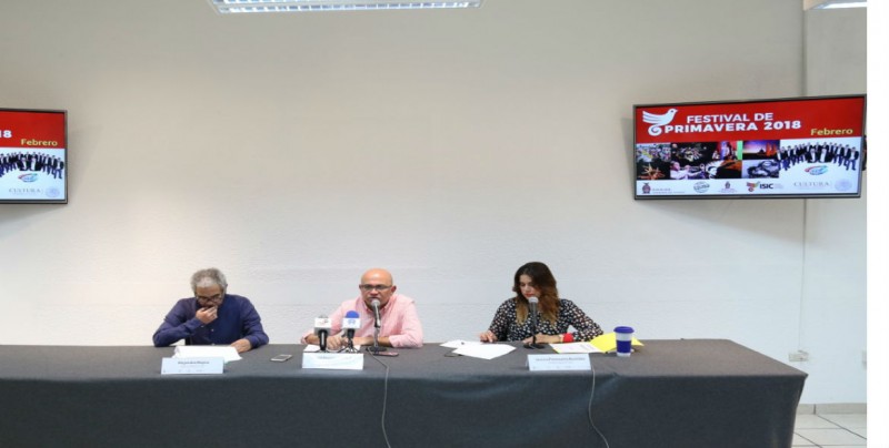 Viene Banda MS a la explanada de Palacio de Gobierno