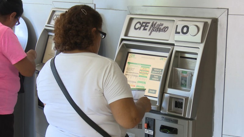 Buscan industriales tarifas justas de la CFE