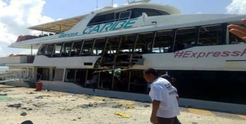 #Video Explosión de ferry en Playa del Carmen; hay 18 heridos