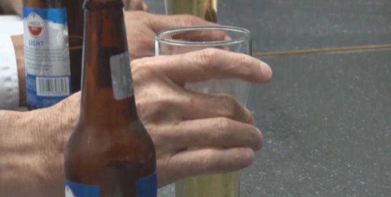 Multarán a negocios de venta de alcohol, si no cumplen con  el pago de impuestos