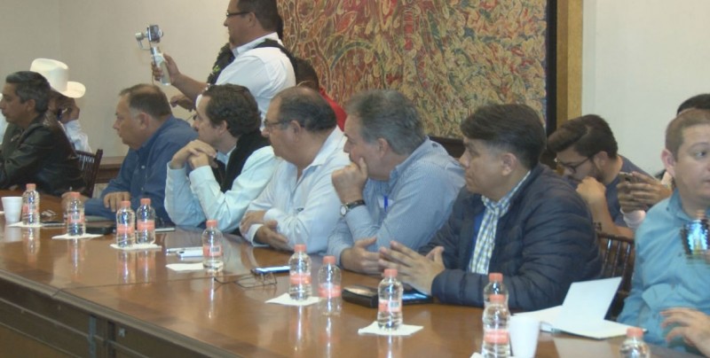 Nueva reunión para fijar monto de las bases para maíz