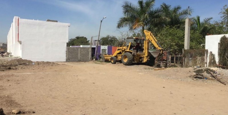 12 familias afectadas por construcción de fraccionamiento