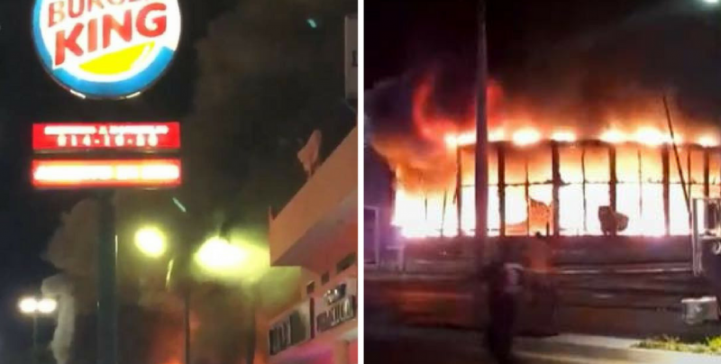 Restaurante de comida rápida es consumido por el fuego en Zona Dorada
