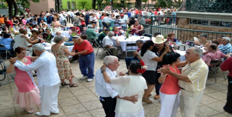 Miércoles de tardes de danzón