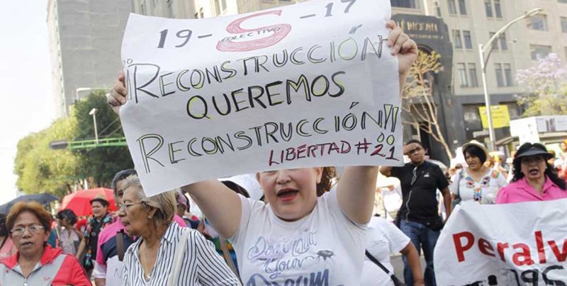Damnificados protestan en CDMX tras siete meses del terremoto