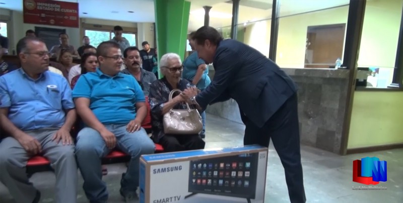 El Ayuntamiento entregó los premios de su sorteo