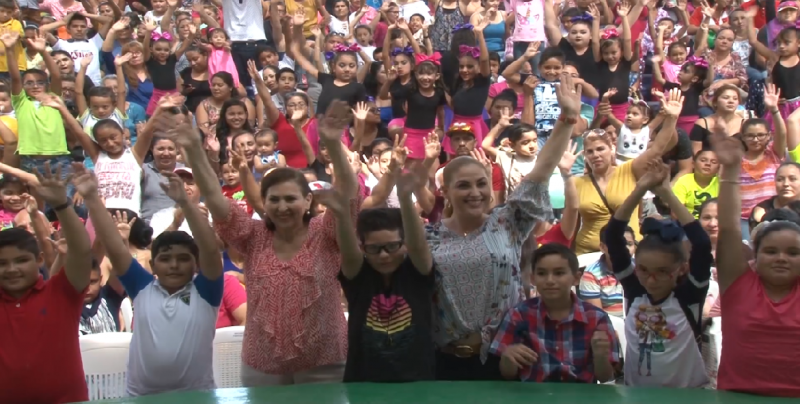 DIF Mazatlán festeja a los niños en su día