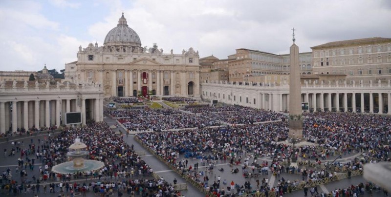 Vaticano confirma la excedencia del cardenal Pell tras su enjuiciamiento