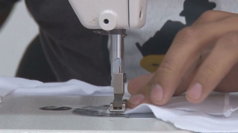 No llega adelanto económico para proveedores de uniformes