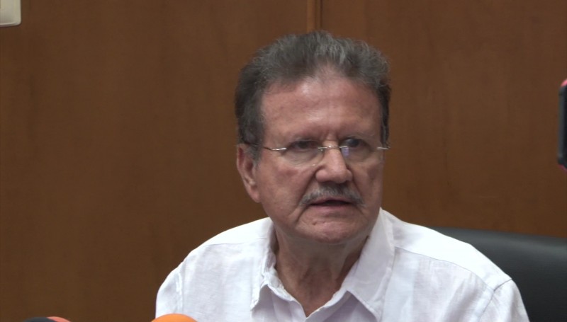 Piden licencia para irse a las campañas