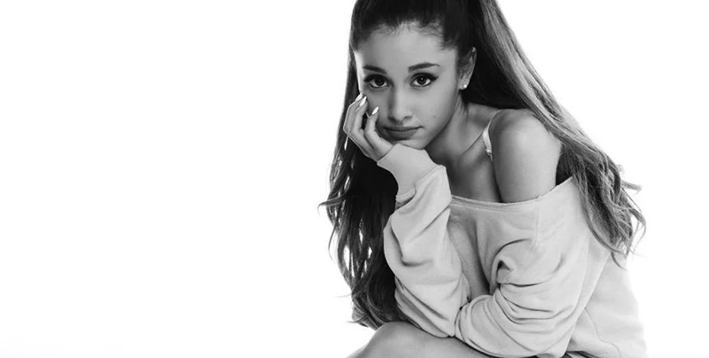 Ariana Grande honra con mensaje a las víctimas de Manchester a un año del atentado