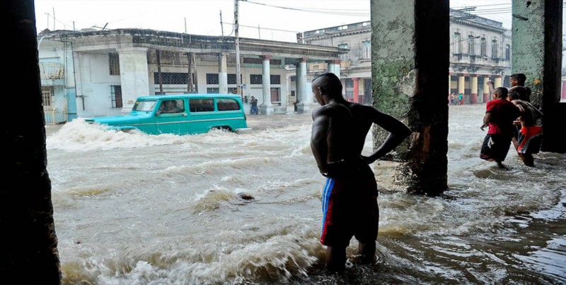 Más de 5.000 evacuados en Cuba por lluvias asociadas a la tormenta Alberto