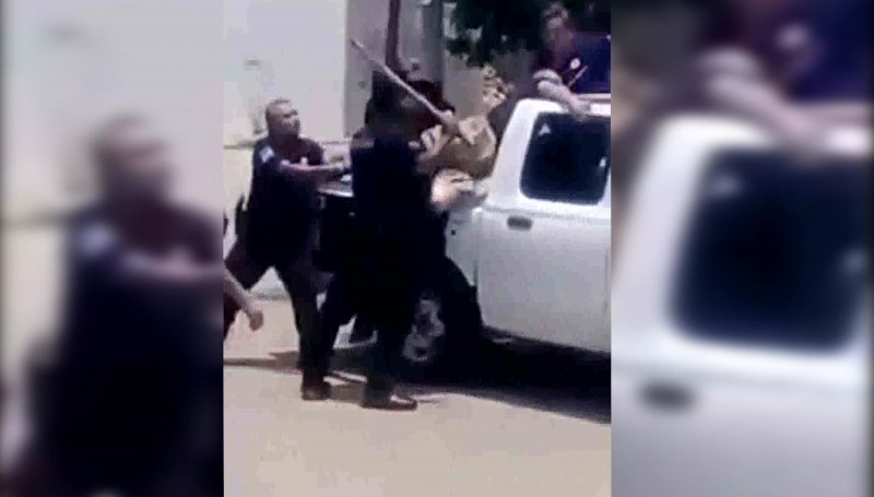 Sancionarán a policía que agredió a detenido