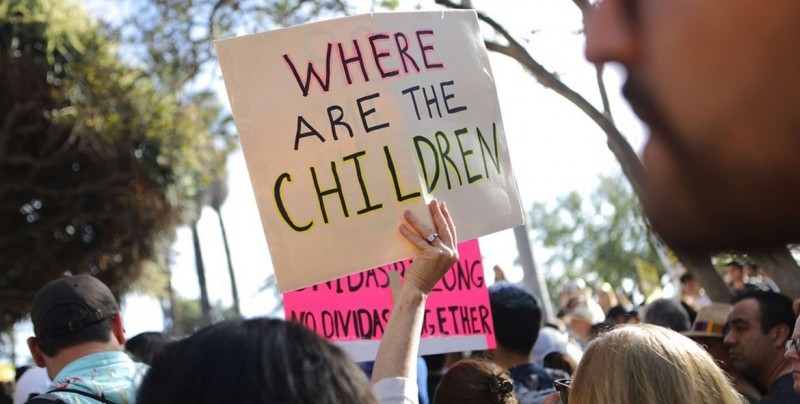 Unicef denuncia a EU por separar a hijos de inmigrantes de sus padres