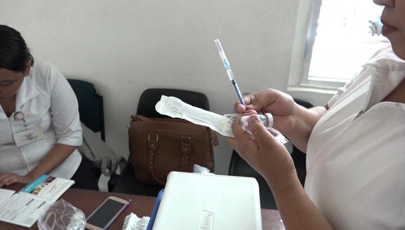 Avanza cobertura en vacunas: Santiago Ávila