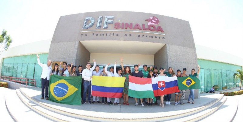 Recibe el DIF Sinaloa a voluntarios de 4 países