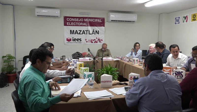 Realizan cómputo de votos en el CME