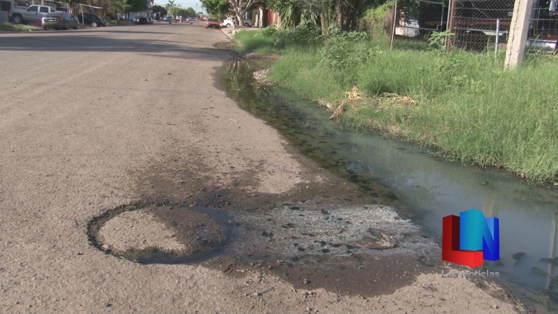 En Cajeme, vecinos piden rehabilitación del drenaje