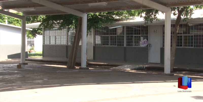 En Cajeme, Escuadrón Vial limpia escuelas previo al regreso a clases