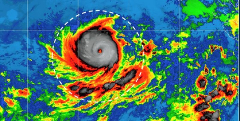 El huracán Norman sube a categoría 4 en Pacífico mexicano