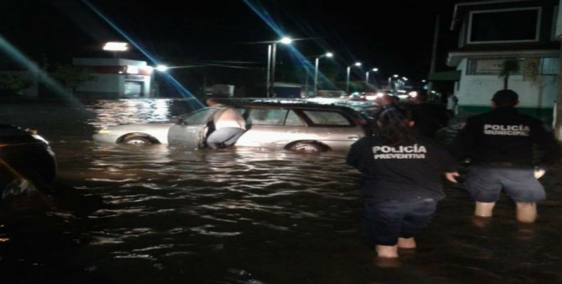 Lluvia deja inundaciones en diferentes puntos de Durango