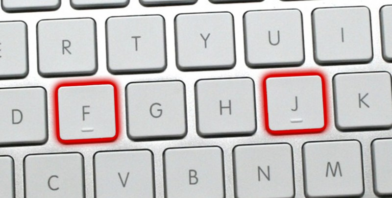 ¿Por qué las letras F y J del teclado tienen una marca en relieve?