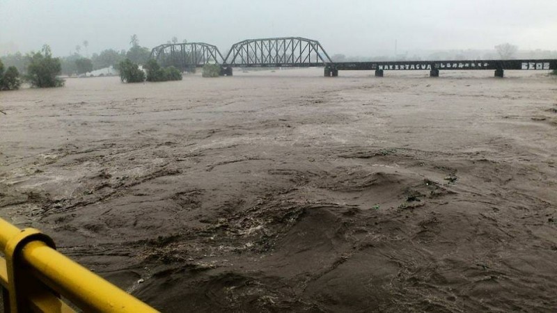 Impresionantes videos en la red de las lluvias en Culiacán