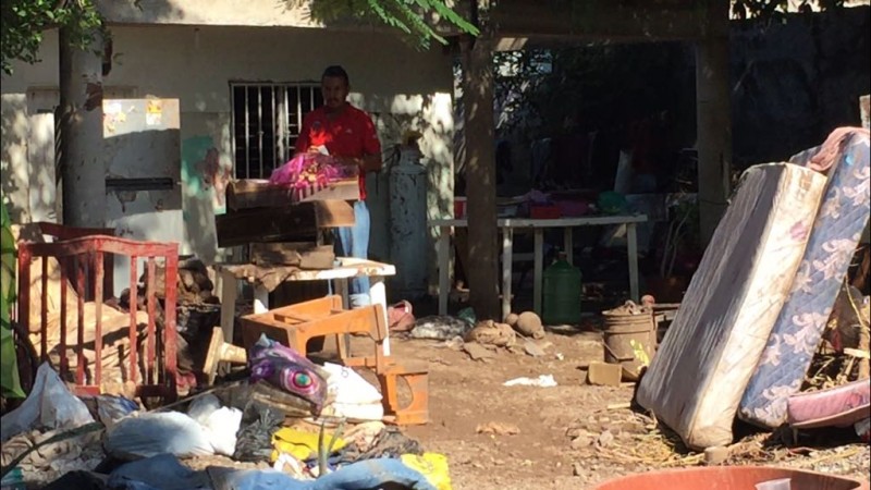 Comunidades de Culiacancito y La Palma debastadas por las inundaciones