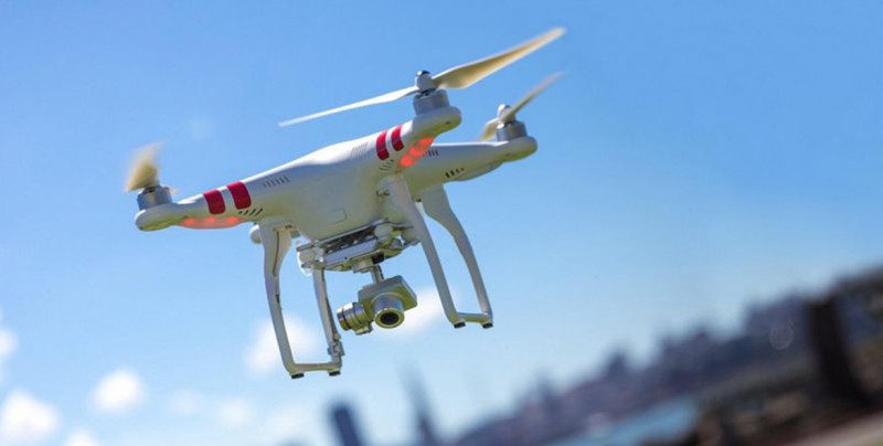 Esto te podría costar volar un dron sin licencia