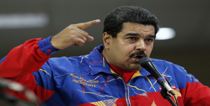 Maduro nacionaliza a 8.000 extranjeros y pide a Trump que haga lo mismo