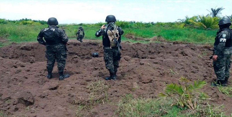 Soldados hondureños destruyen pista clandestina para narcotráfico y suman 48