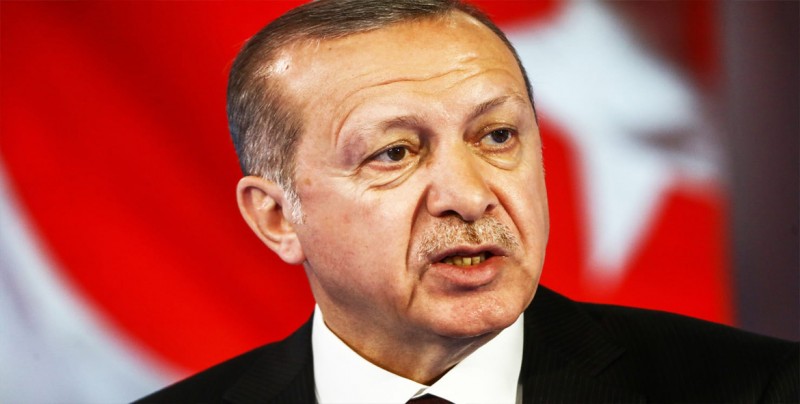 Erdogan pide llamar a la policía si tiendas aumentan precios por inflación