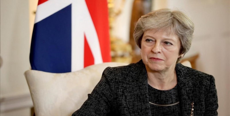 May pide al Parlamento que apoye su plan del "brexit" por "interés nacional"
