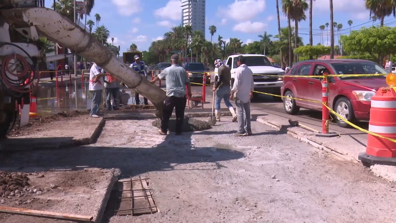 "No hay contratación por el momento para reparación de calles y carreteras": CMIC