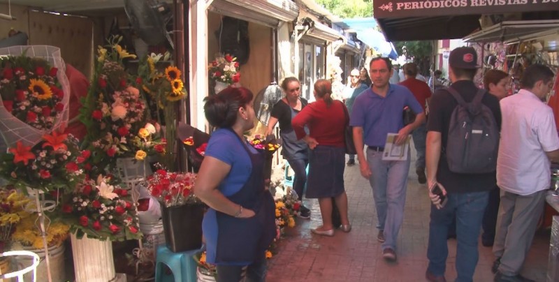 Ayuntamiento negó permisos a floristas de Culiacán
