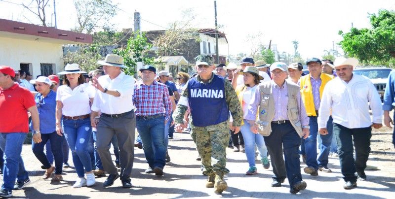 SSA atiende a damnificados de Escuinapa y Rosario