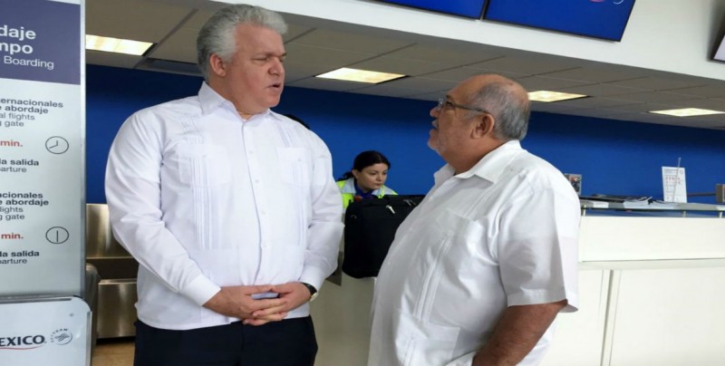 Se reúne Químico Benítez con embajador de Ecuador