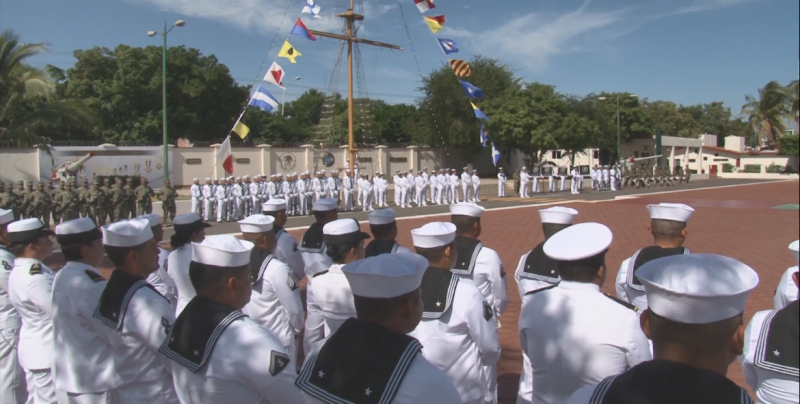 Se celebra el día de la Armada de México