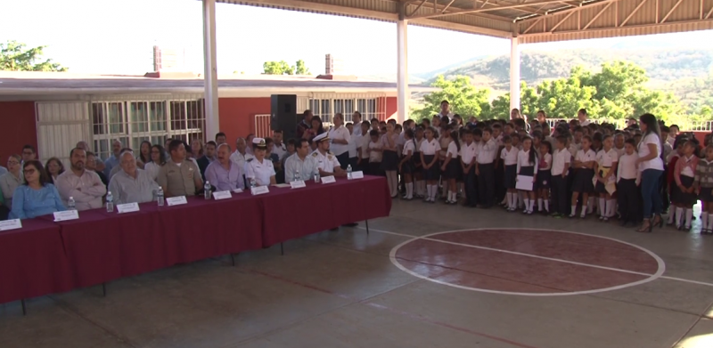 Escuela “Diana Laura Rojas de Colosio” celebra “Lunes Cívico”