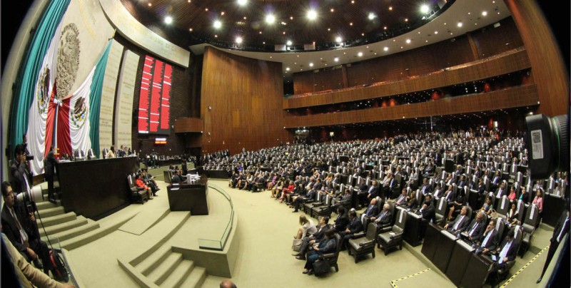 Congreso mexicano abre sesión para la investidura de López Obrador